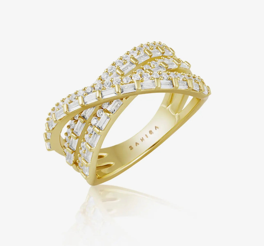 The Crossed Pour Ring