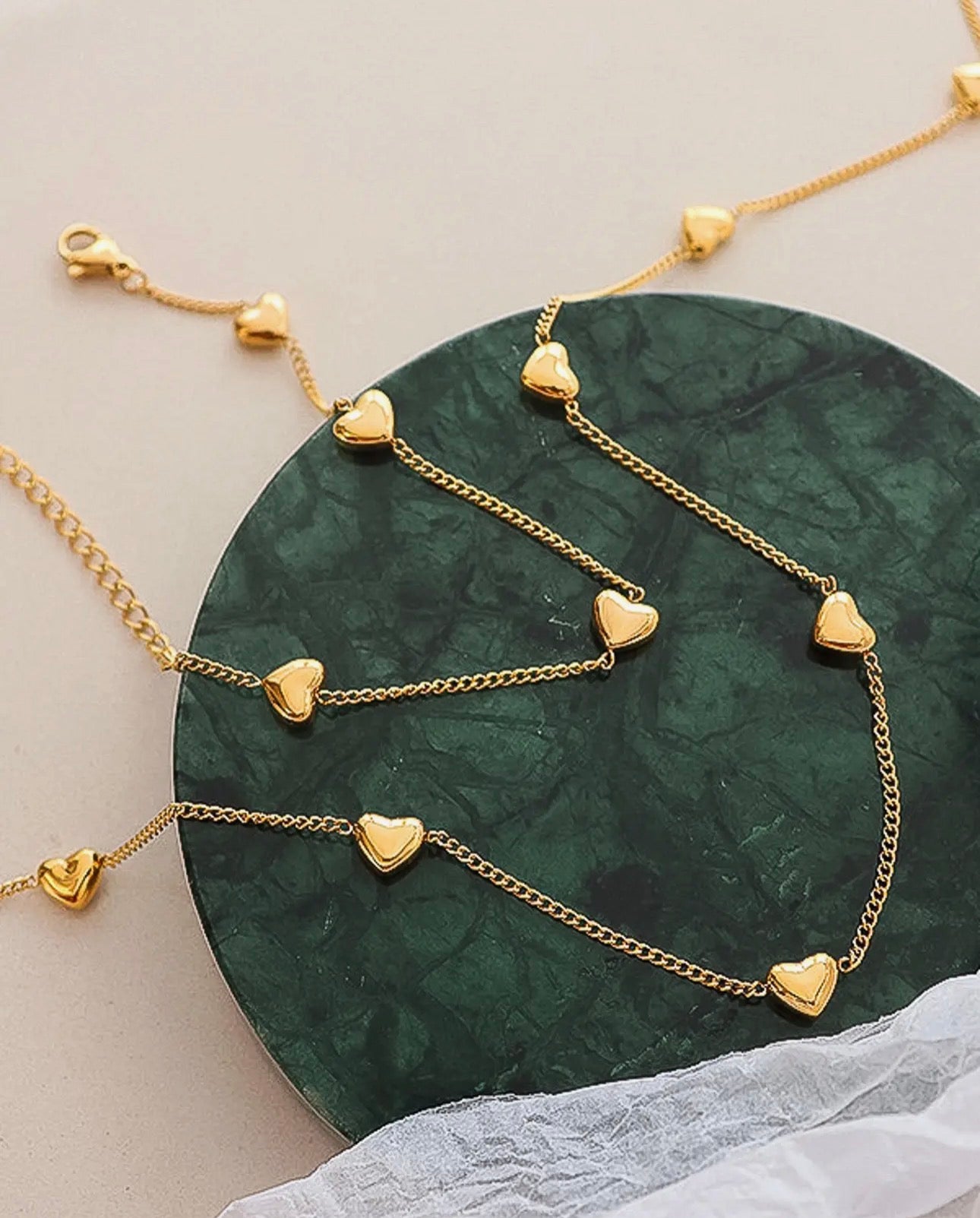 The Amour Pour Necklace