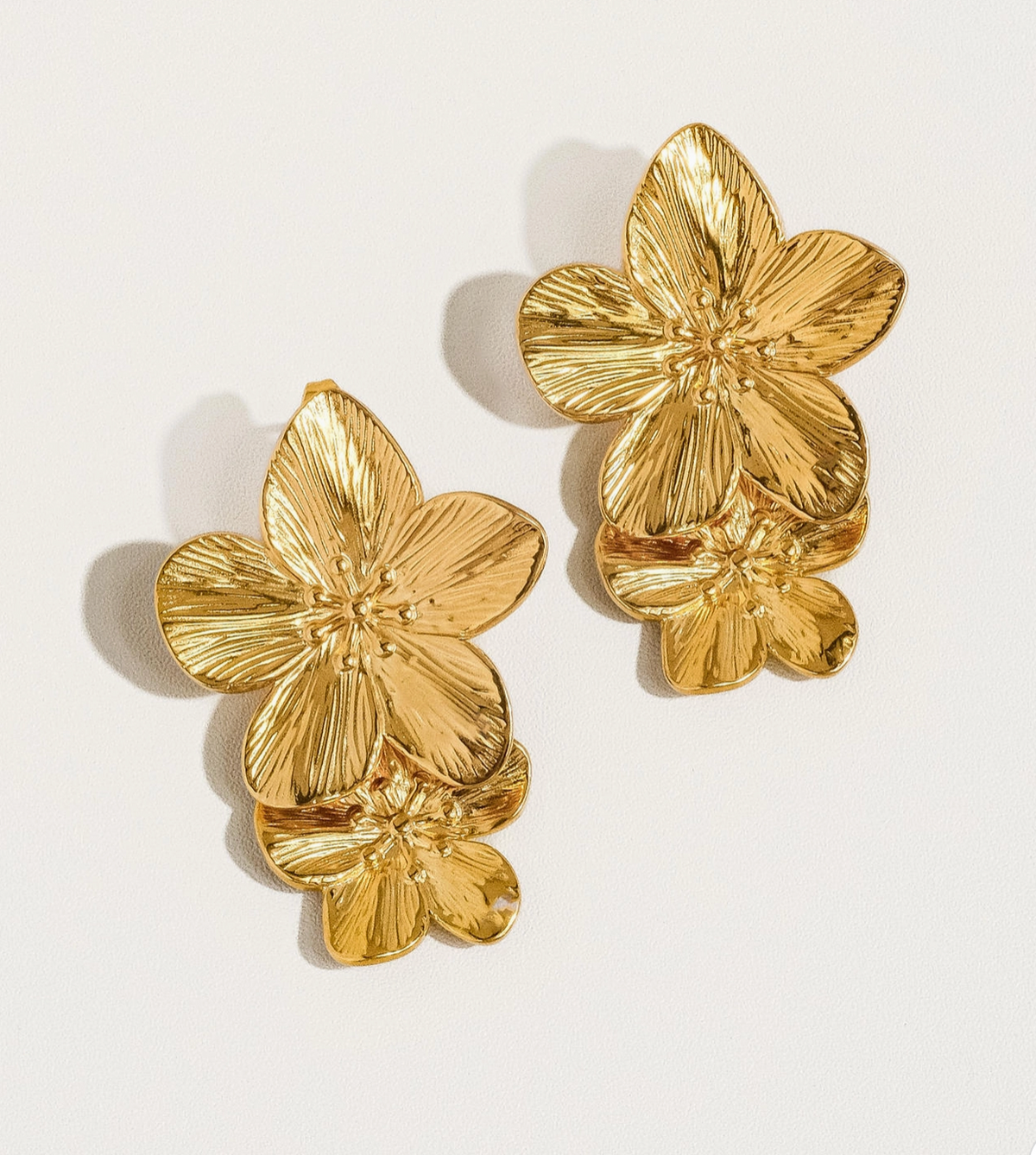 The Gilded Bloom Pour